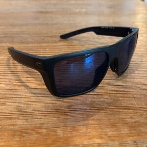 COSTA DEL MAR POLARIZED LIDO SUNGLASSES BLUE LENSE LIKE NEW INCLUDES CASE.